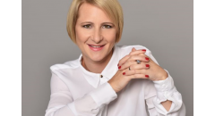 ceges portre fotozas muteremben kiemelt